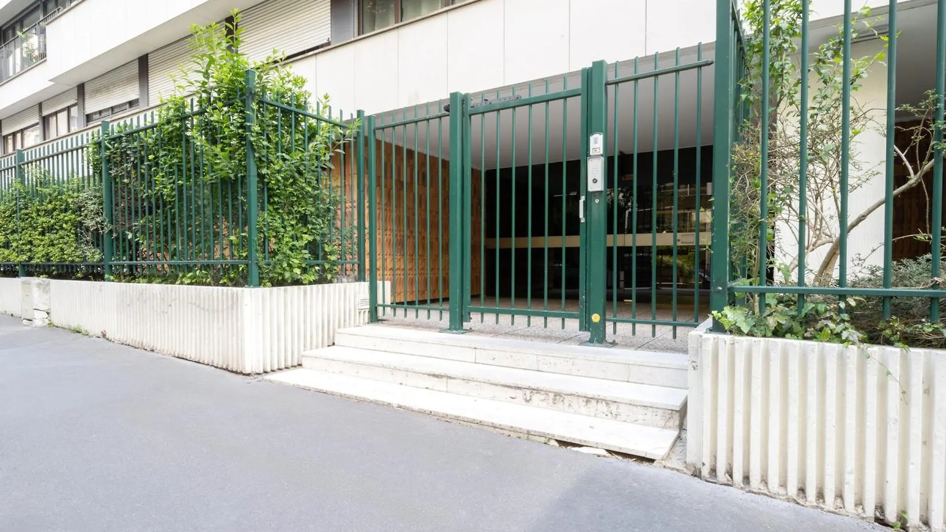 Lägenhet Appartement De L'Isle - Welkeys Paris Frankrike